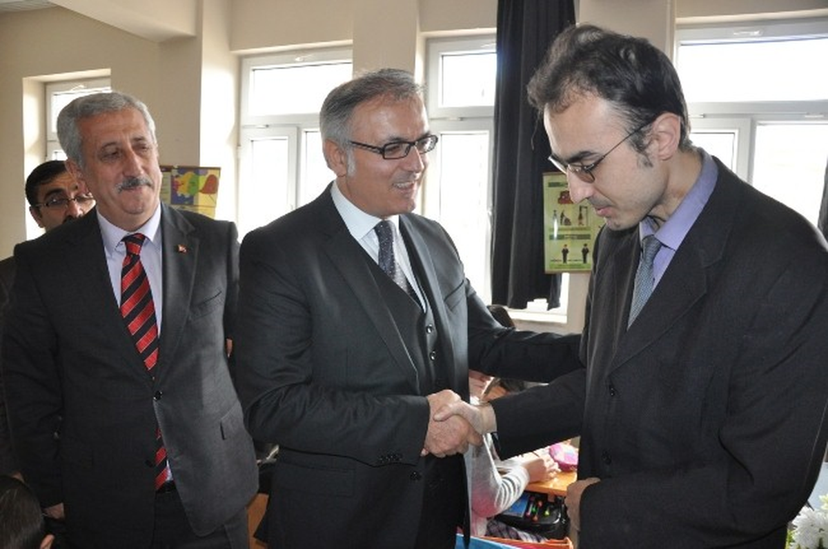 Gönül Gözüyle Eğitim Veriyor