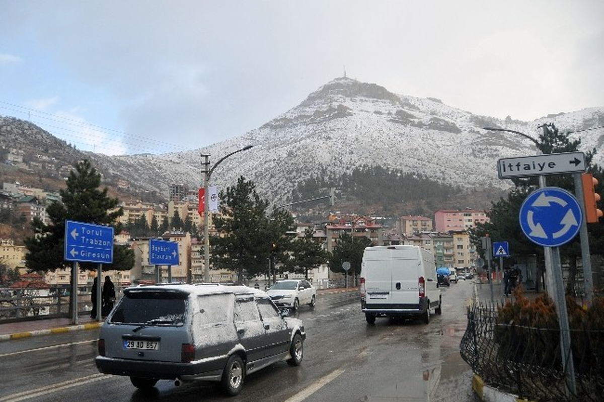 Gümüşhane\'de Kar Yağışı