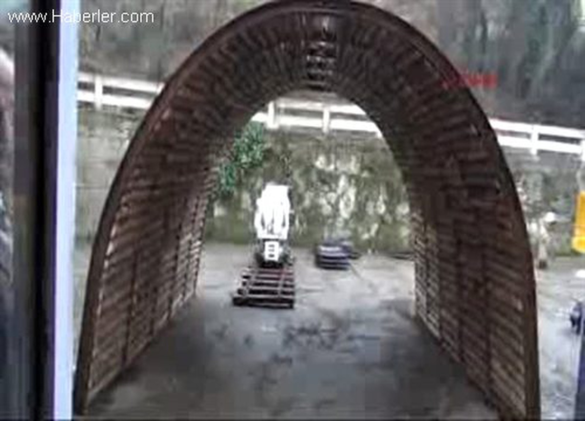 İlkokulda \'Kömür Madeni ve Zonguldak\' Konulu Karma Sergi