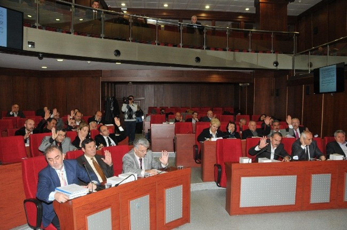 İzmit Belediyesi Aralık Ayı Meclisi Toplandı