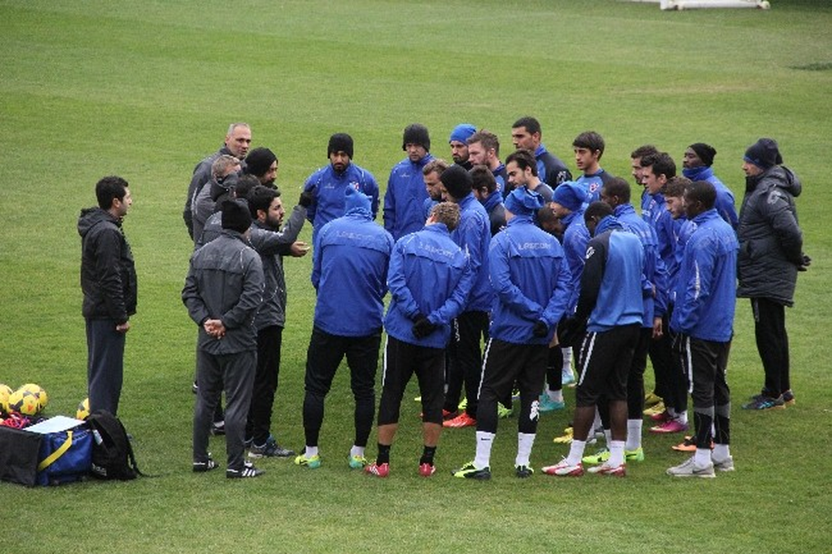 Karabükspor\'da Çifte Hazırlık