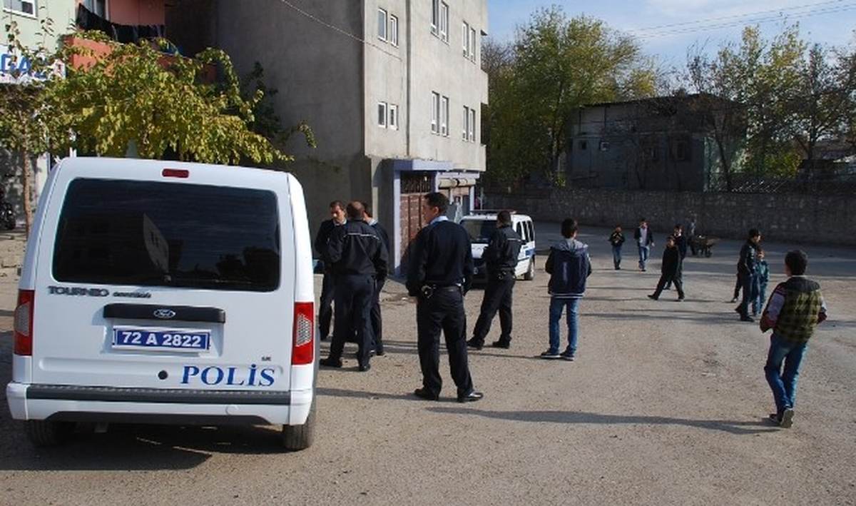 Karakol Yakınında Silahlı Kavga