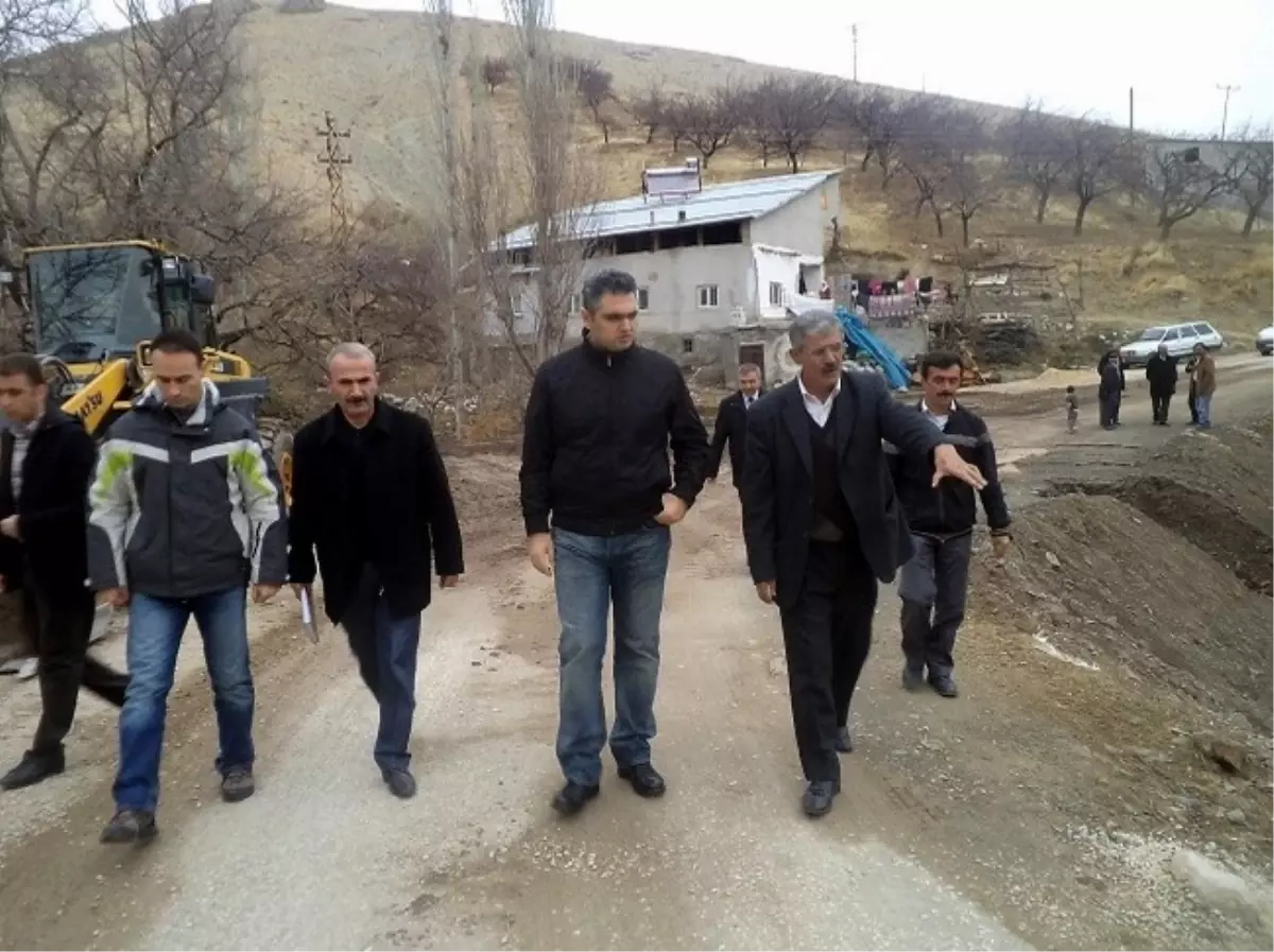 Kaymakam Güleryüz, Tepecik ve Ağaçlı Köylerinde İncelemelerde Bulundu