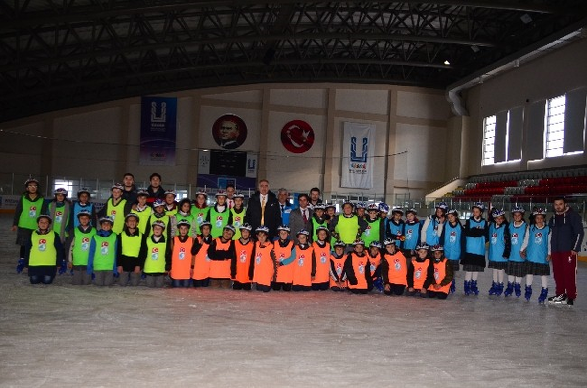 Kış Sporları Eğitim Projesi Hız Kesmiyor
