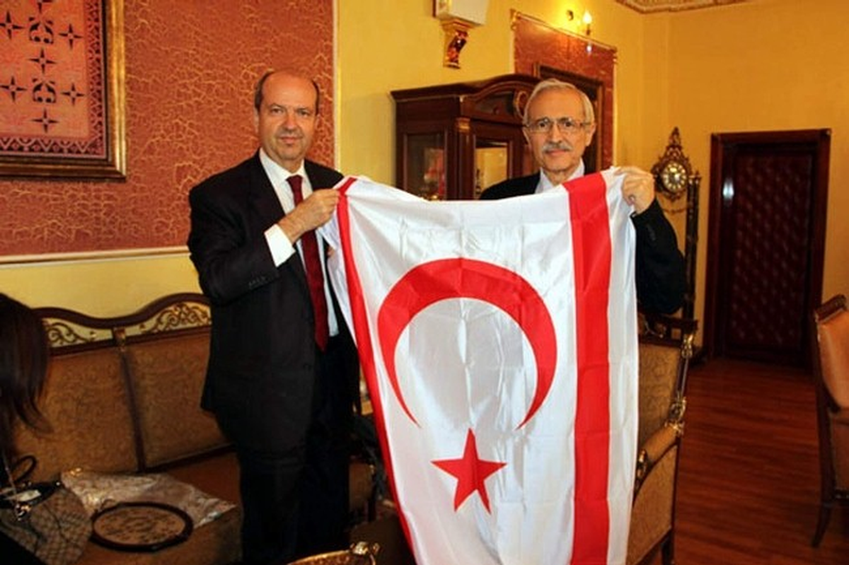 KKTC Eski Maliye Bakanı Tatar, Vali Kemelek\'i Ziyaret Etti