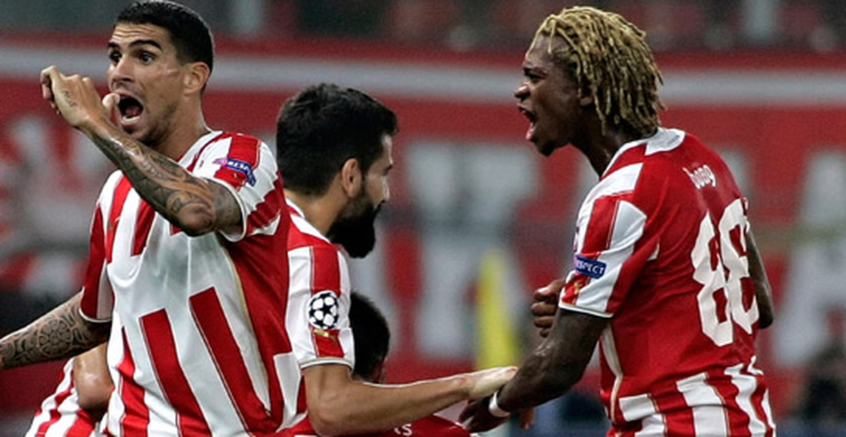 Olympiakos Namağlup Liderliğini Sürdürdü