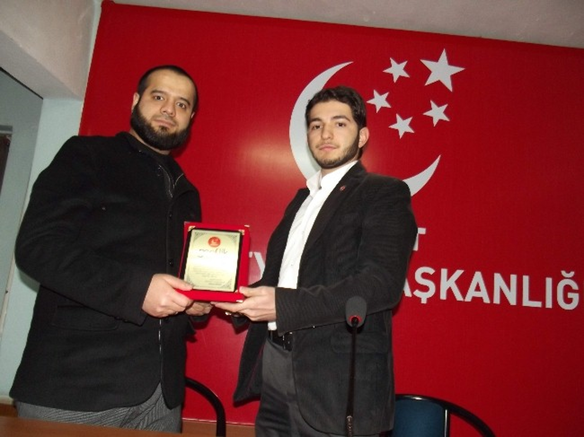 Saadet Partisi Malatya Gençlik Kolu\'nda Nöbet Değişimi