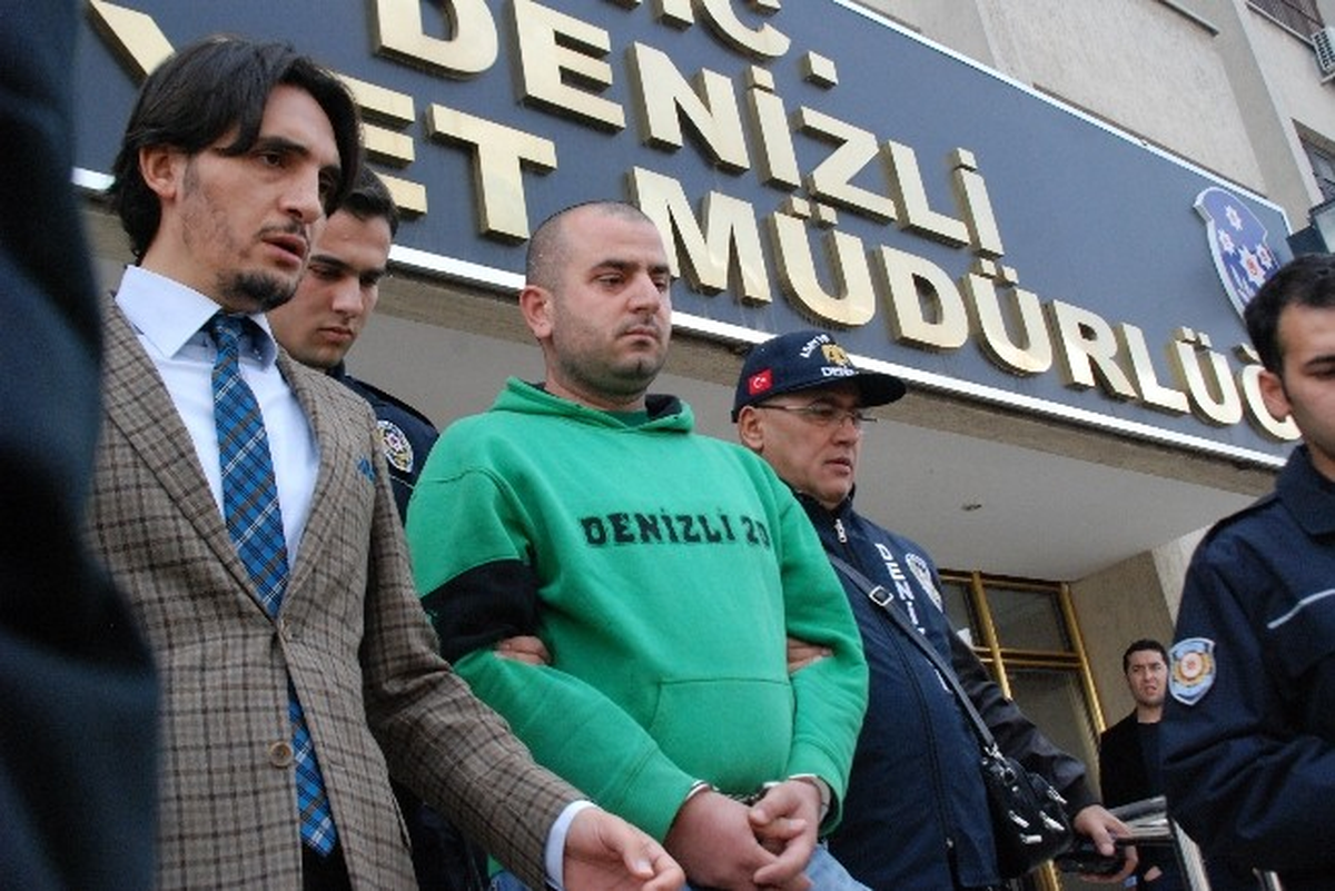Denizli\'de Taraftar Cinayetine 7 Tutuklama