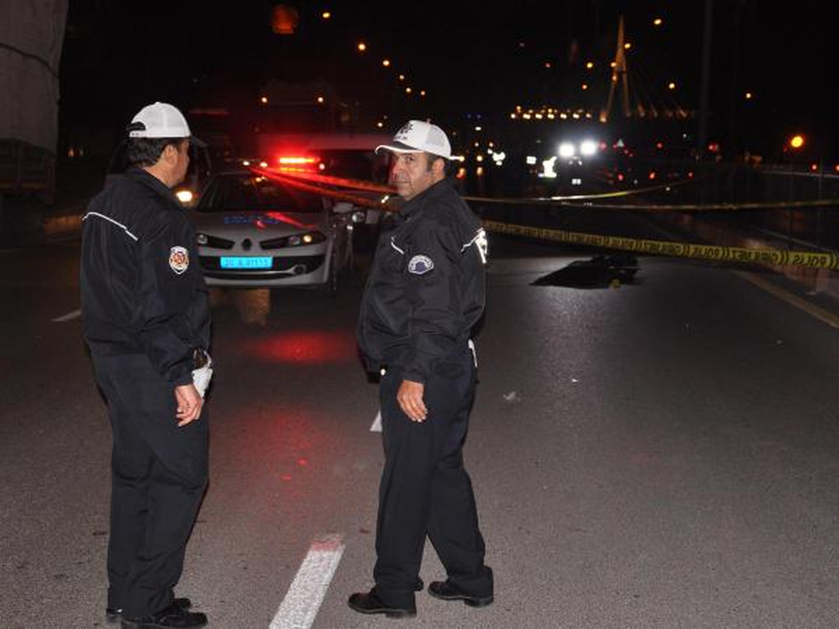 Üst Geçidi Kullanmayan Yayaya Otomobil Çarptı