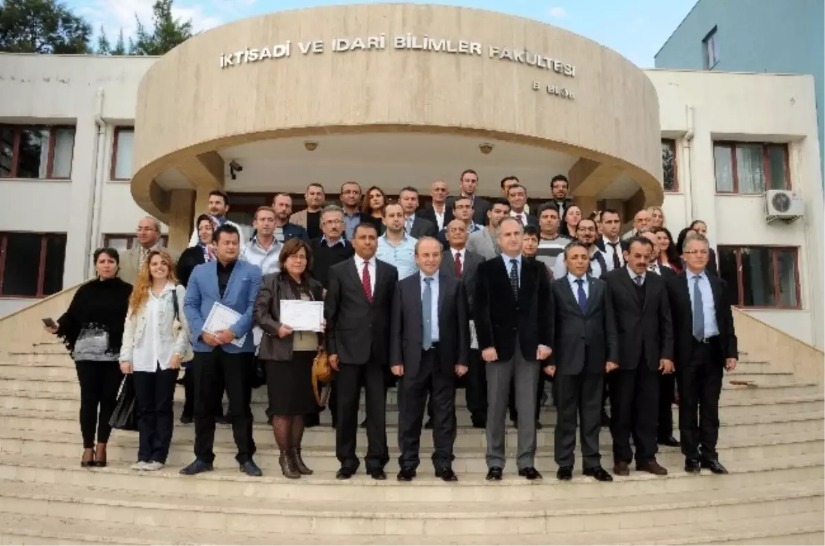 Antalya Valisi Öztürk, Sertifika Törenine Katıldı