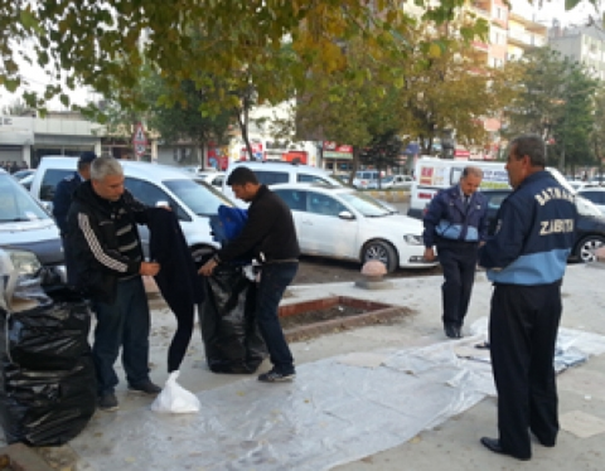 Zabıta Kaldırım İşgaline Direnişi Sürdürüyor