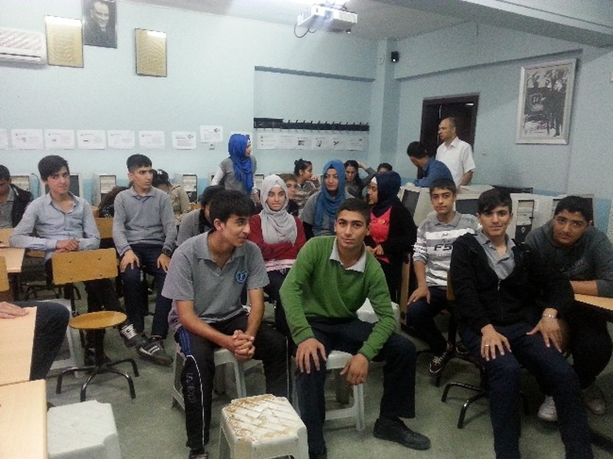 Adana Barosu\'ndan Farkındalık Eğitimi