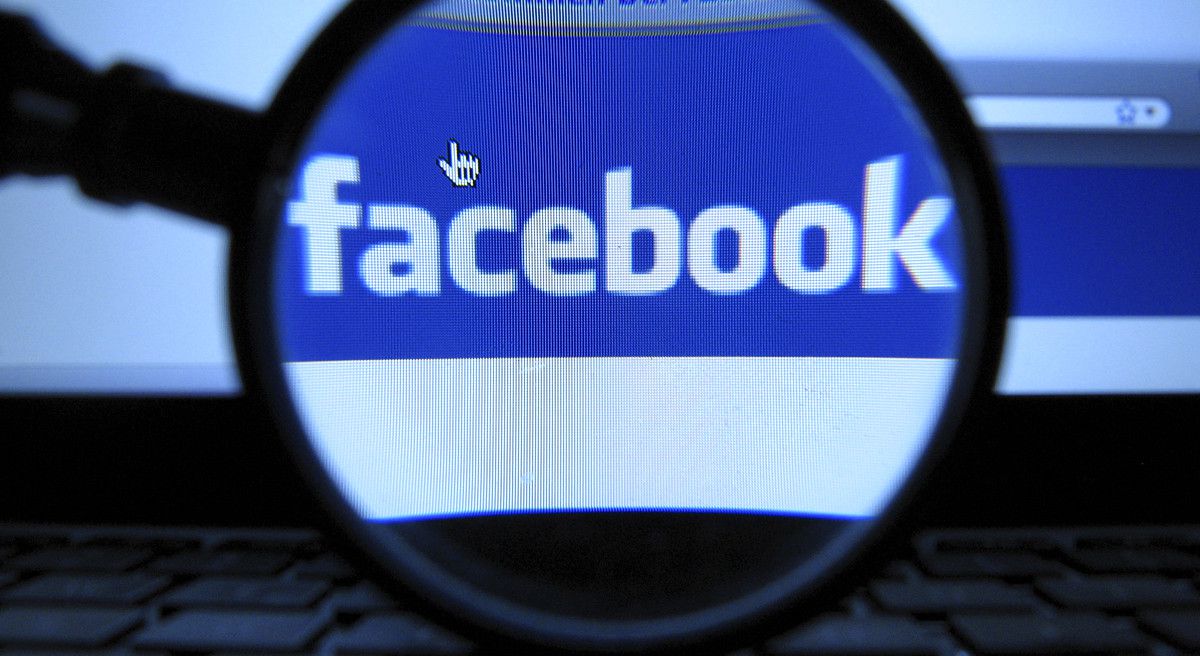 Anne-Kızı 44 Yıl Sonra Facebook Buluşturdu