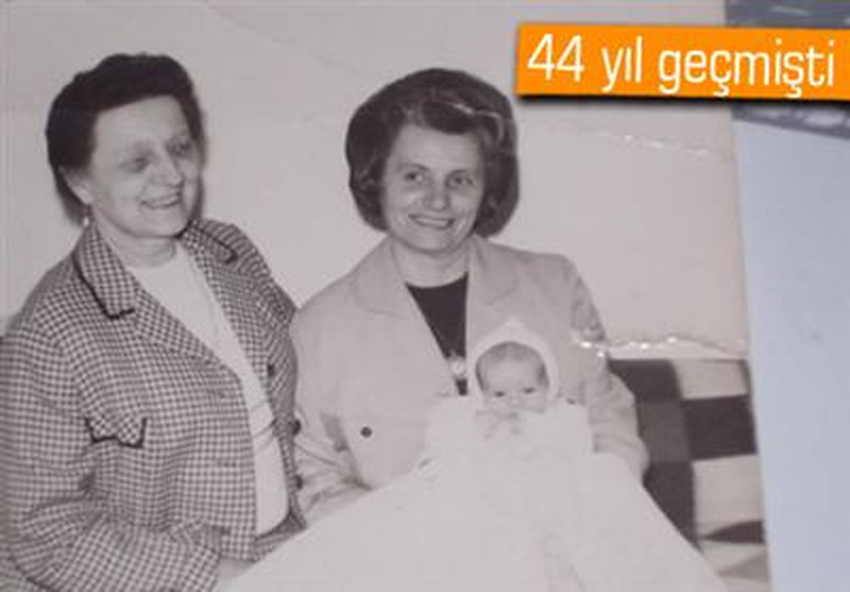 Anne-kızı 44 Yıl Sonra Facebook Buluşturdu