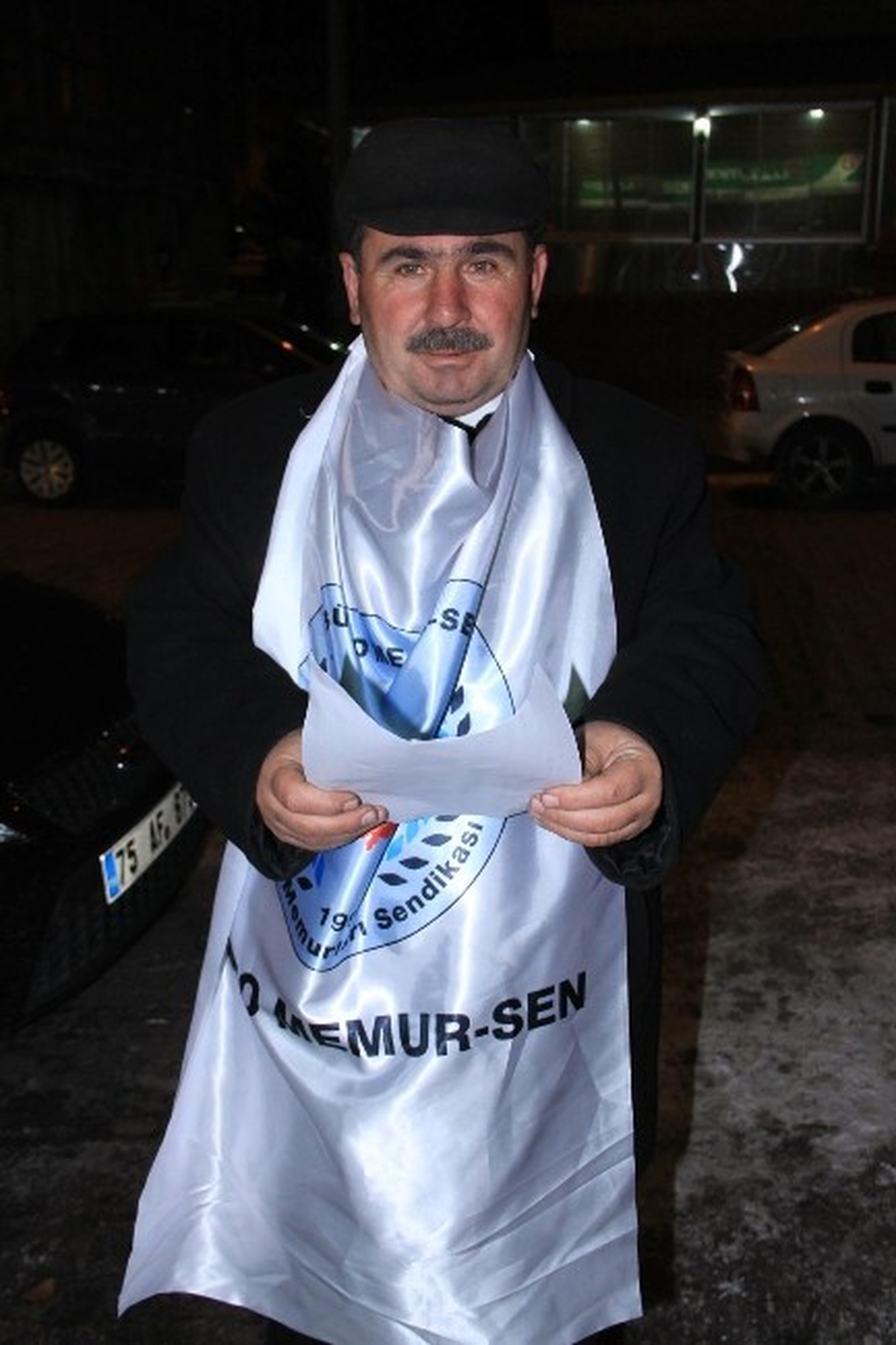 Ardahan\'da Büro Memur-Sen Üyeleri, Meteoroloji Genel Müdürlüğü Çalışanlarına Havacılık Tazminatı...