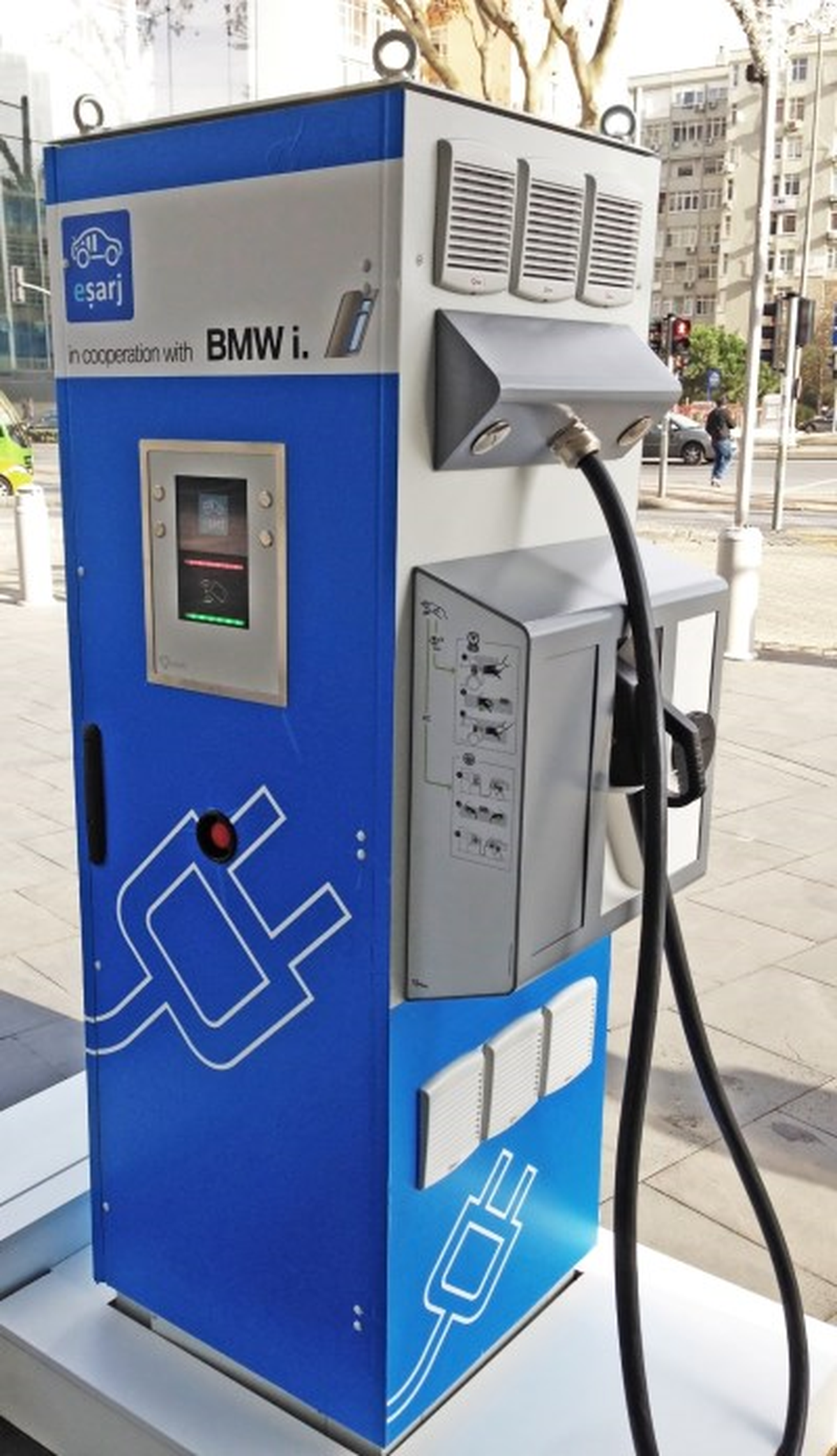 Artık Elektrik Araçlar 25 Dakikada Şarj Edilebilecek