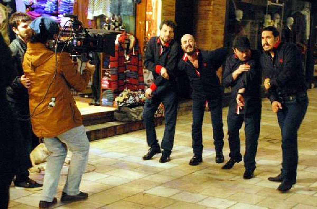 Asılırsan Dayak Yersin