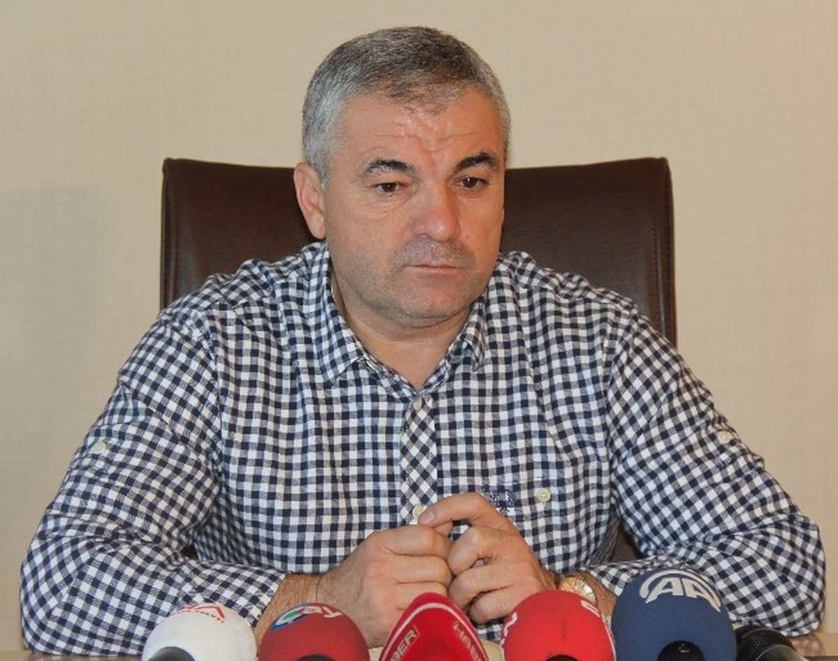 Atmaca Kanarya\'ya Bileniyor