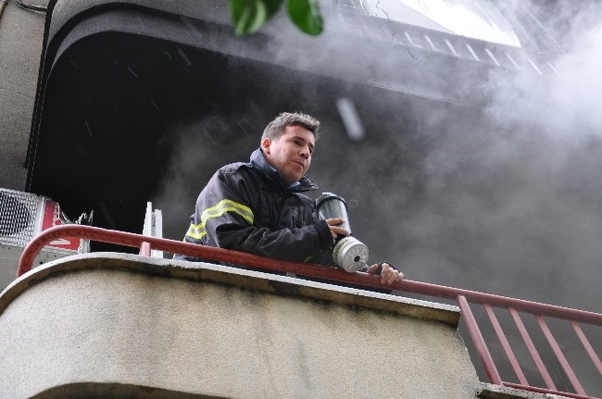 Balkonda Yapılan Yemek Yangına Sebep Oldu