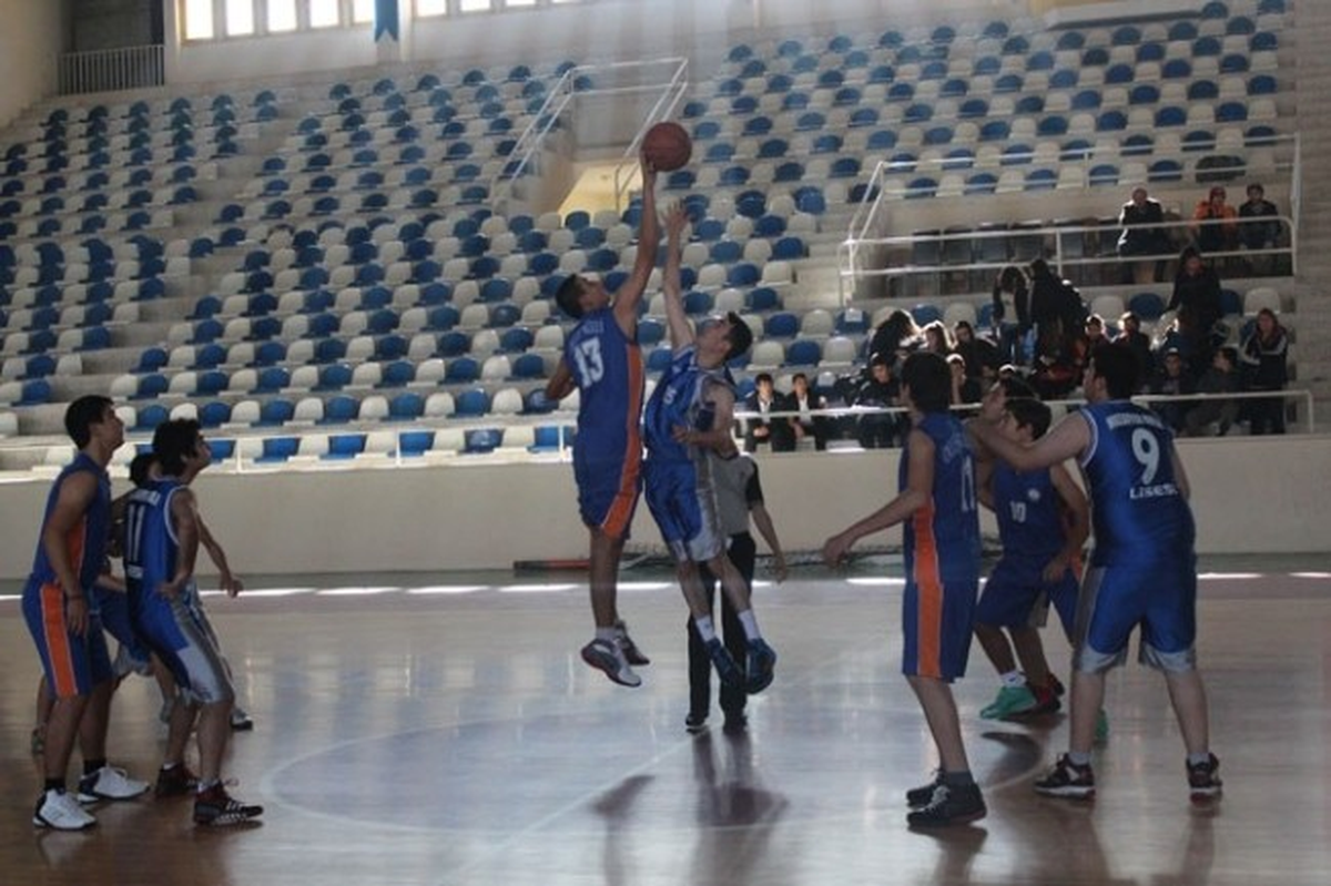 Basketbolda Heyecan Tire\'de Yaşanıyor