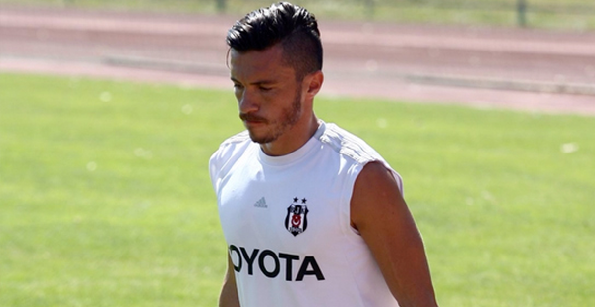 Beşiktaş\'ta Gökhan Süzen Kadro Dışı Bırakıldı