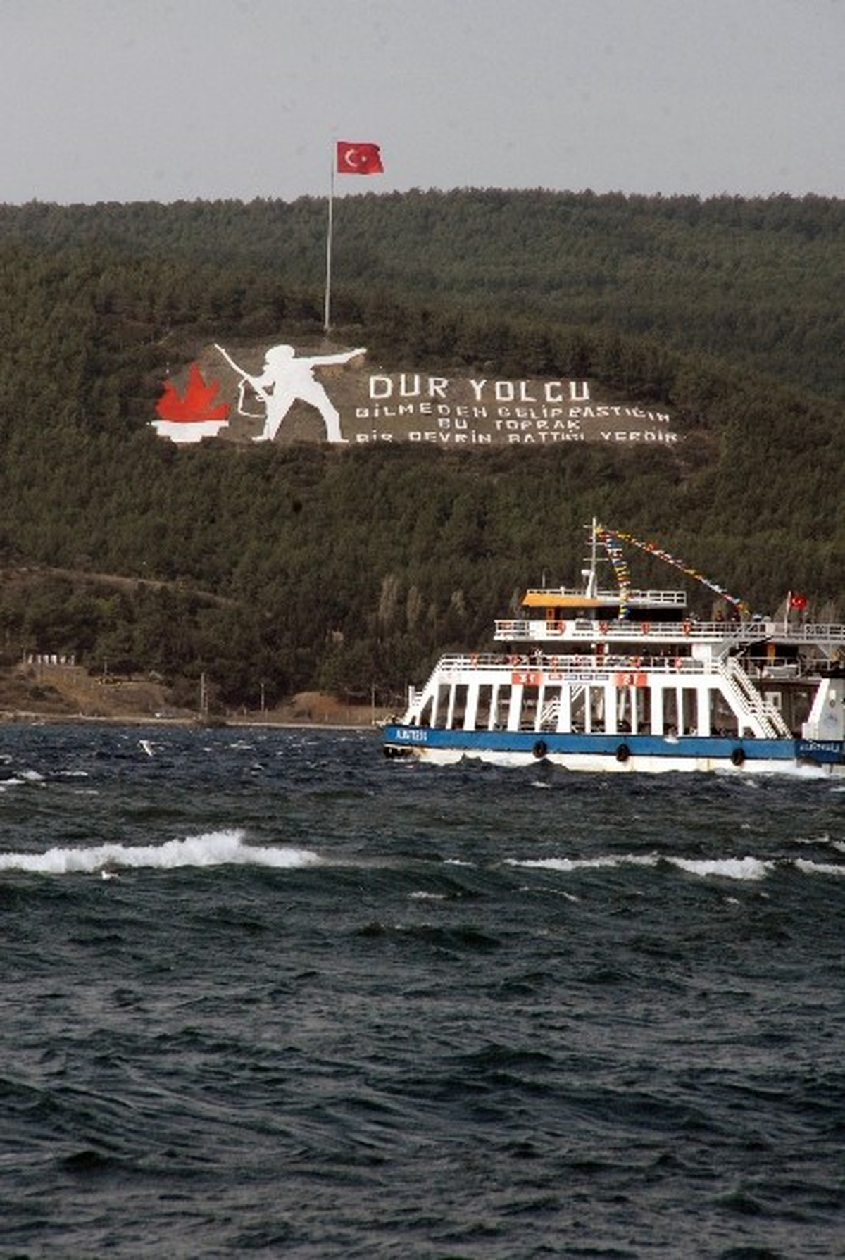 Çanakkale Boğazı\'nda Fırtına