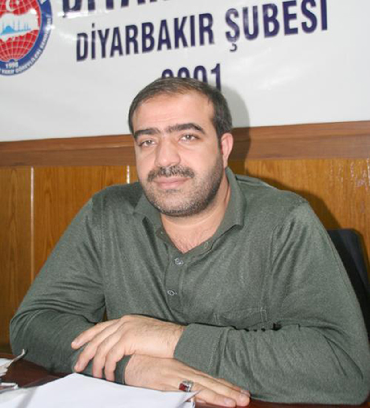 Cemaat Diyarbakır\'da Gece Yarısı Başbakan\'a Ricaya Gitti