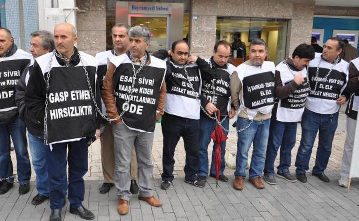 DEBA İşçileri Zincirli Eylem Düzenledi
