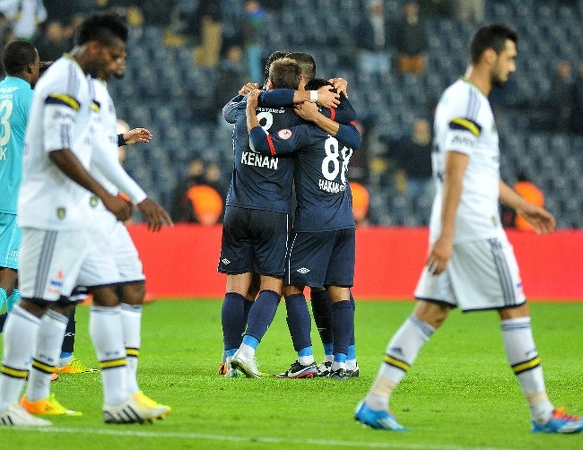 Fenerbahçe\'ye Fethiye Şoku