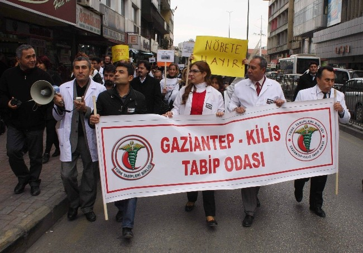 Gaziantep\'te Aile Hekimleri Psikiyatri Servisine Başvurdu