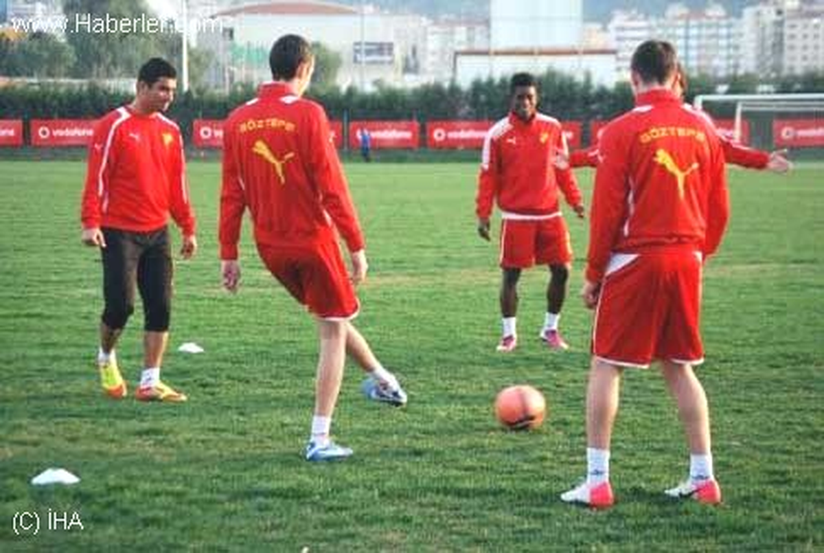 Göztepe, Tarsus İdmanyurdu Maçı Hazırlıklarına Başladı