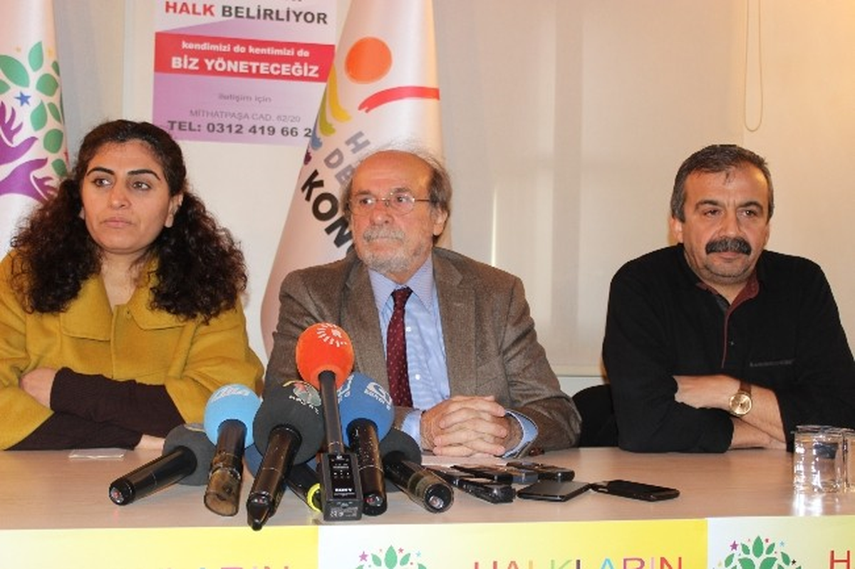 Hdp Eş Genel Başkanı Kürkçü: "Daha İyisi Aday Olana Kadar İstanbul Adayımız Sırrı Süreyya Önder"
