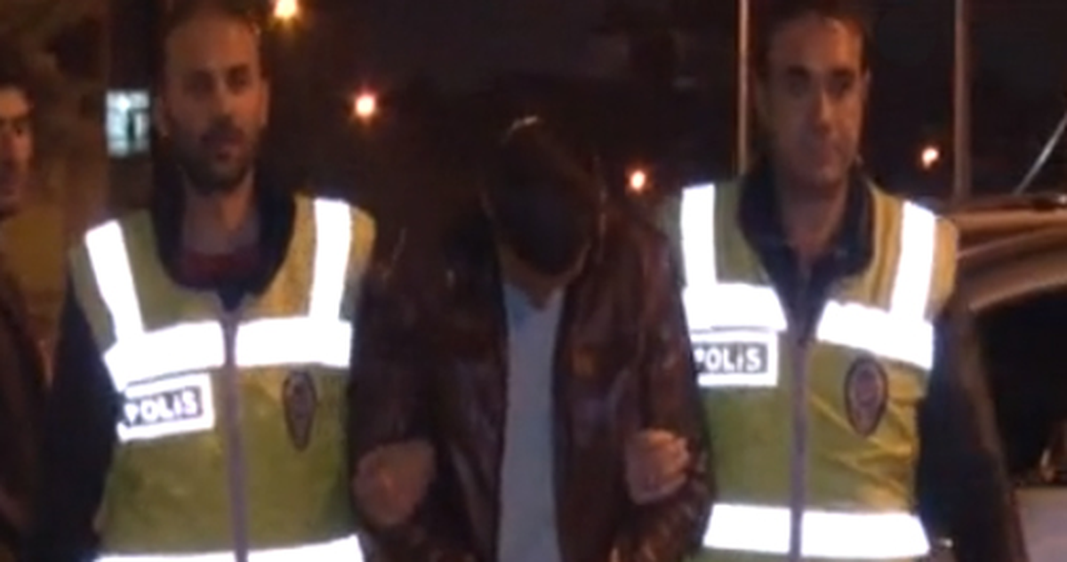 Hırsızlık Şüphelisini, Polise Babası Teslim Etti