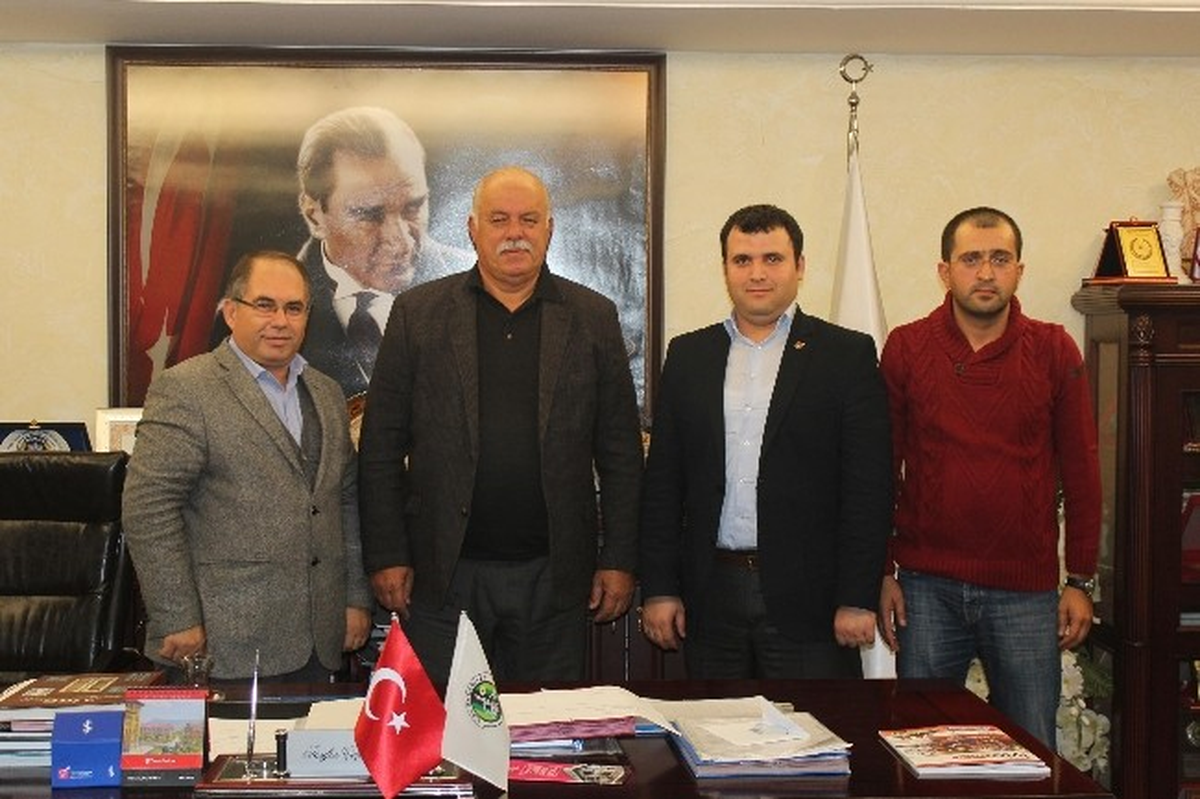 İHA\'dan Tire Belediye Başkanı Çiçek\'e Ziyaret