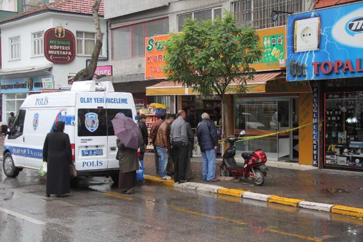 Pirinçle Kuyumcu Soyan Hırsızlar Yakalandı