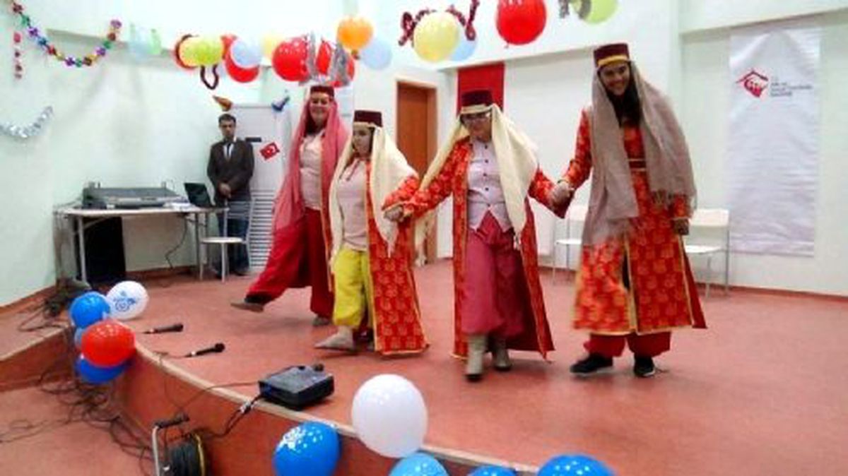 Siirt Valiliği Engelli Vatandaşlara Tekerlekli Sandalye Dağıttı