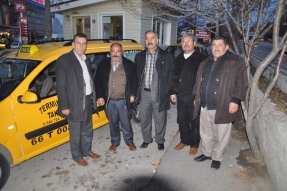 Taksicilerden Lpg Zammına Tepki