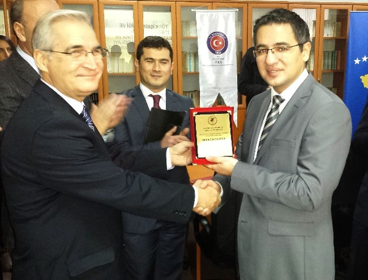 Tika\'nın Tefrişatını Yaptığı Priştine Üniversitesi Kütüphanesi Açıldı