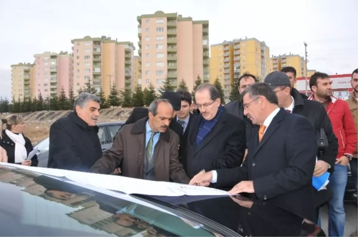 TOKİ Başkanı Karabel Niğde'de