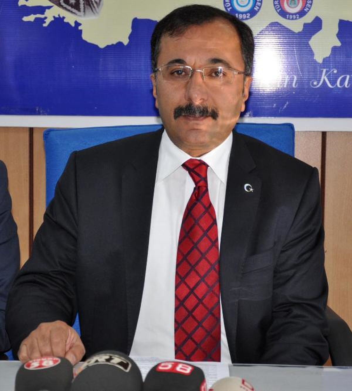 Türk Eğitim-Sen\'den \'Dershane\' Tepkisi