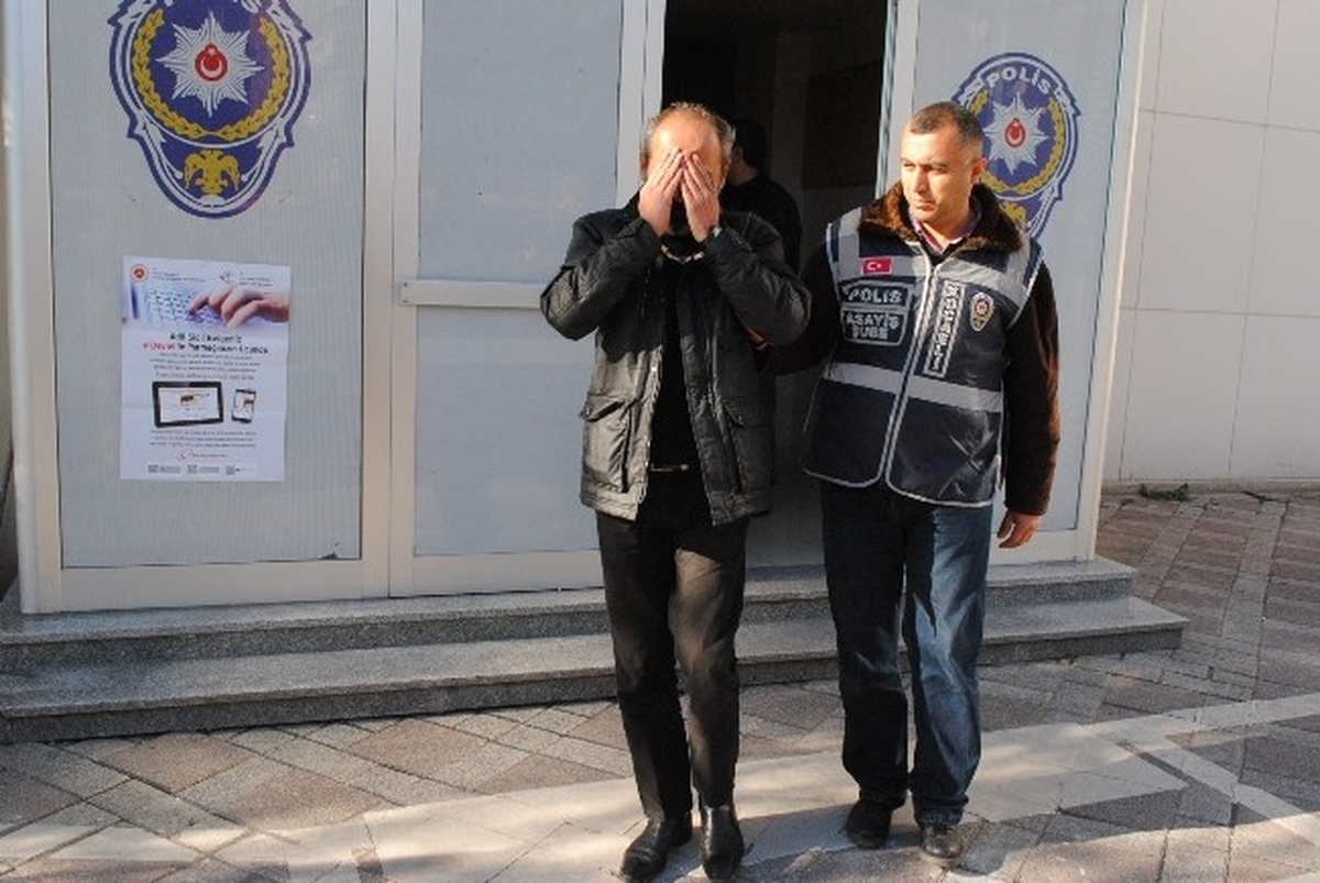 Üç Yıldır Aranan Cezaevi Firarisi Yakalandı