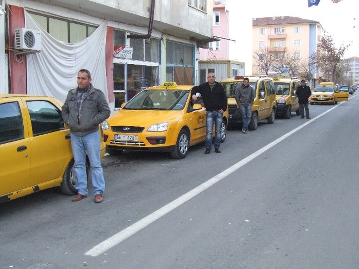 Yerköy\'de Taksiciler LPG Zammına Tepki Gösterdi