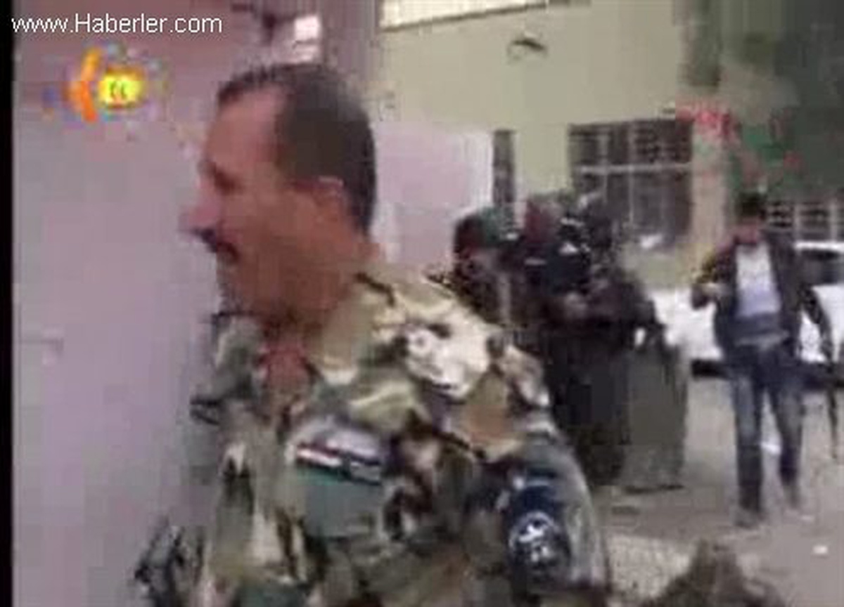Kerkük\'te Teröristlerin Ele Geçirdiği Avm\'de Yangın Çıktı