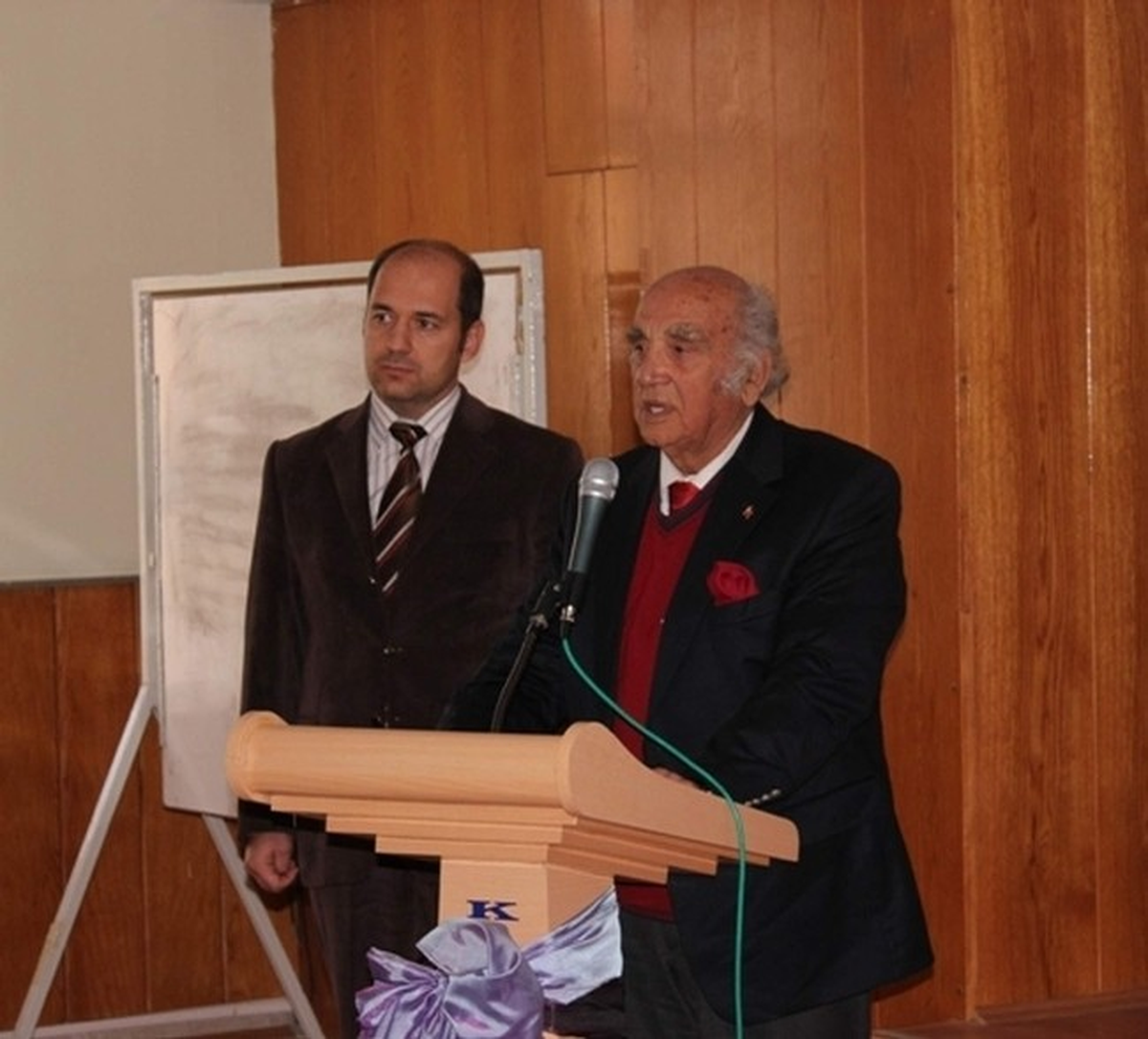 Ahi Baba Mustafa Karagüllü Ahiliği Öğretiyor