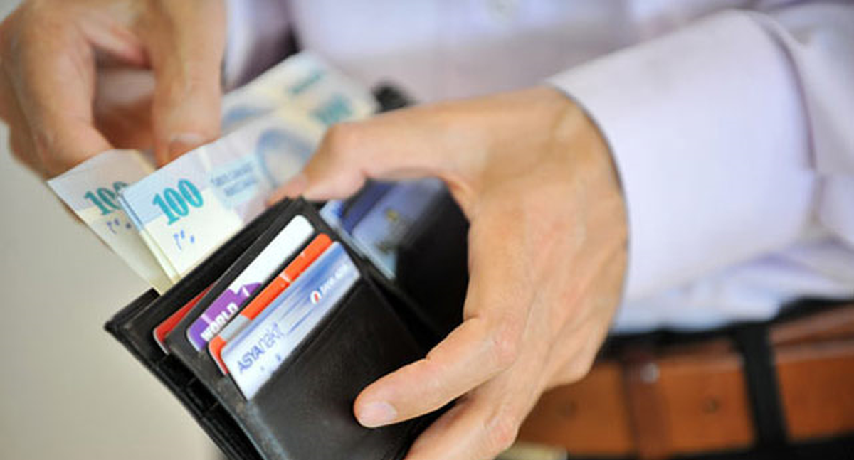 Türk-İş: Asgari Ücretin Bin 600 Lira Olmasını İsteyeceğiz