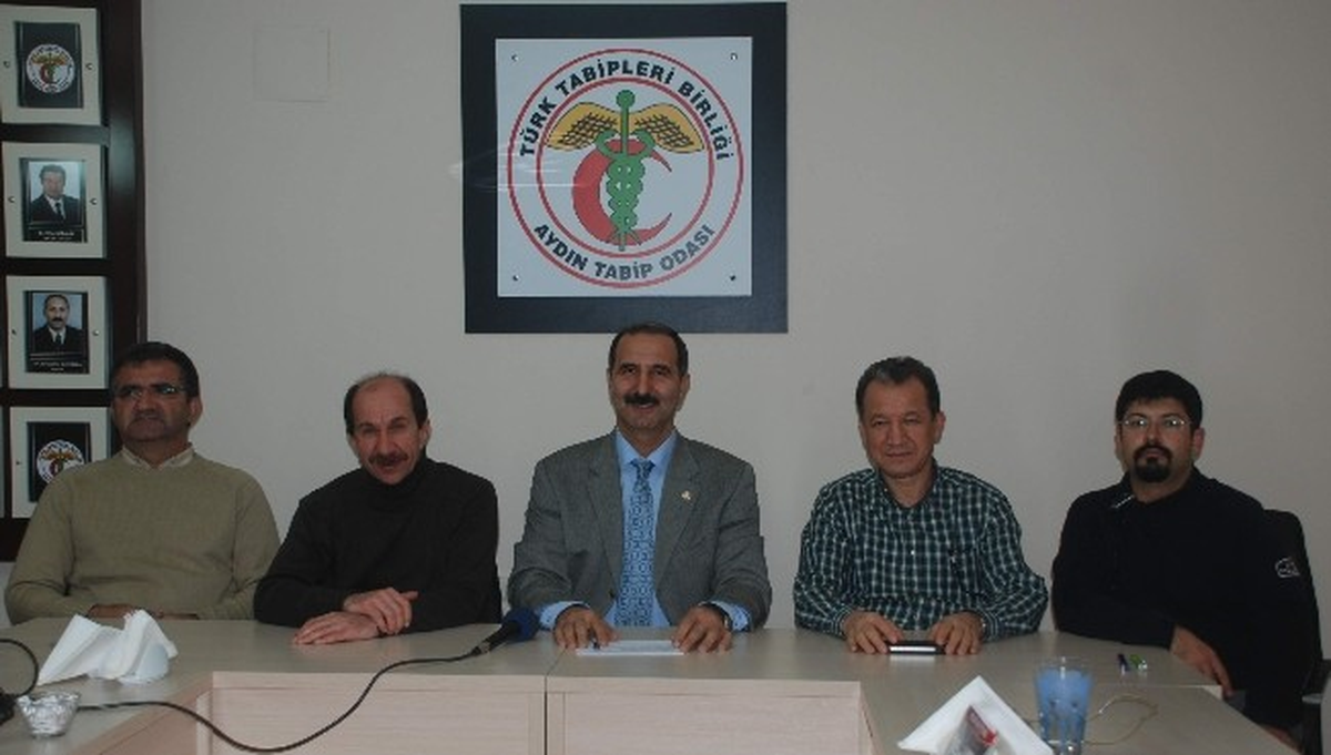 Aydın Tabip Odası\'ndan Torba Yasa-Tam Gün Açıklaması