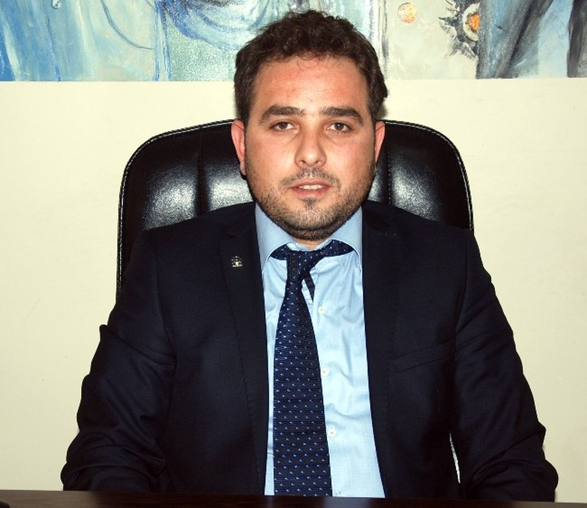 AK Partili Gazel: Sıkmadık El, Çalmadık Kapı Bırakmayacağız