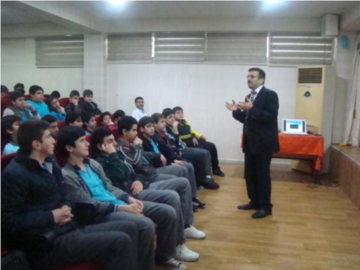 BATÜ\'de Geleceğin Tarihi Anlatıldı