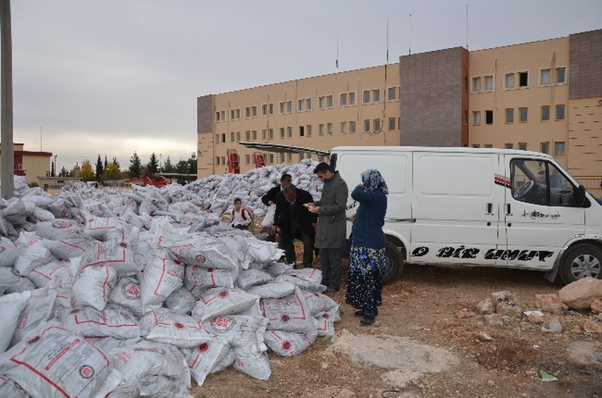 Bin 500 Aileye Kömür Yardımı