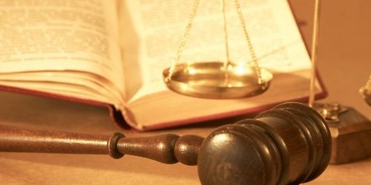 Fransa\'da, Gelin ile Kayınpederin Evliliğine Onay Çıktı